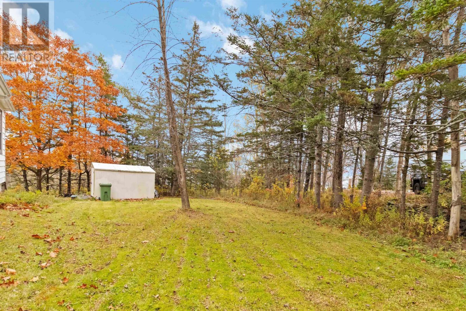 379 Bissett Road, Cole Harbour, Nova Scotia  B2V 2T2 - Photo 21 - 202527098