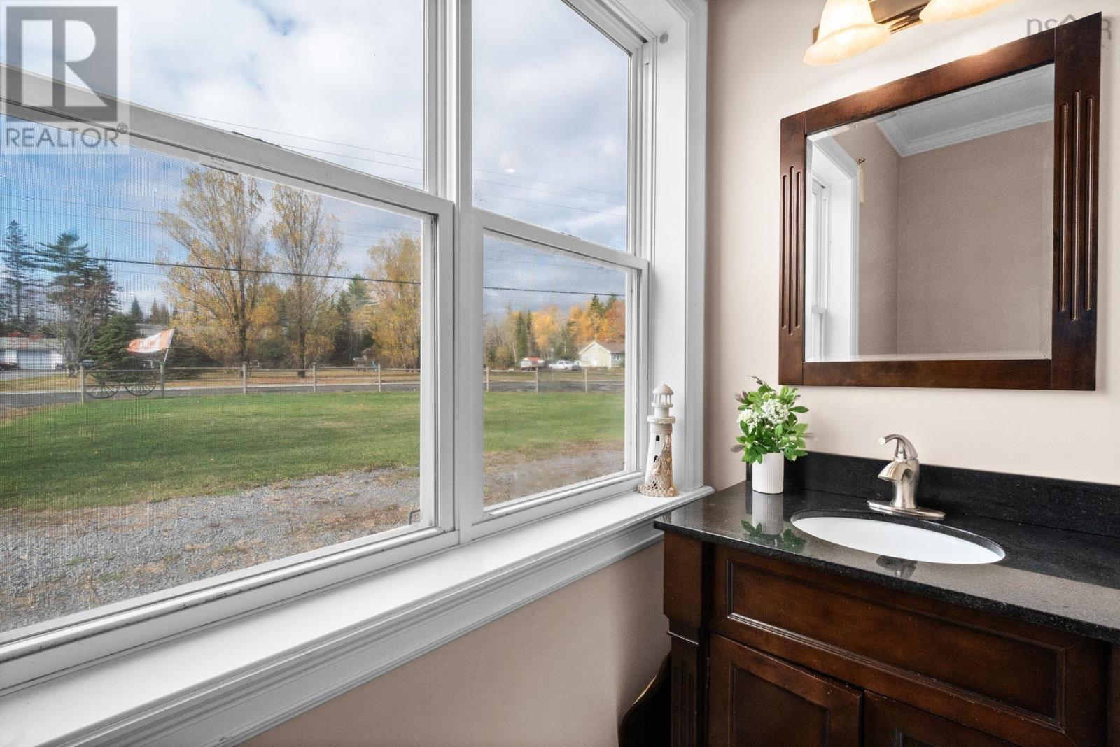 6874 Highway 354, Kennetcook, Nova Scotia  B0N 1P0 - Photo 27 - 202527202