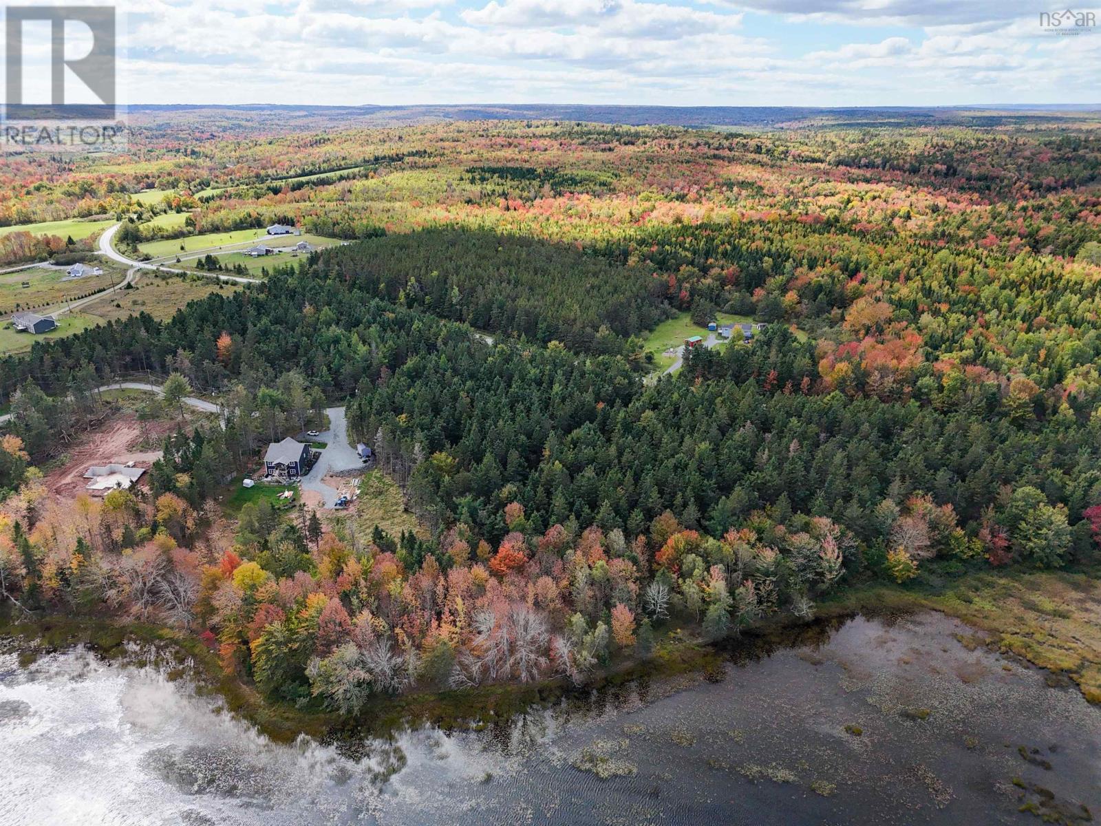 994 Lake Egmont Road, Lake Egmont, Nova Scotia  B0N 1Y0 - Photo 18 - 202527302