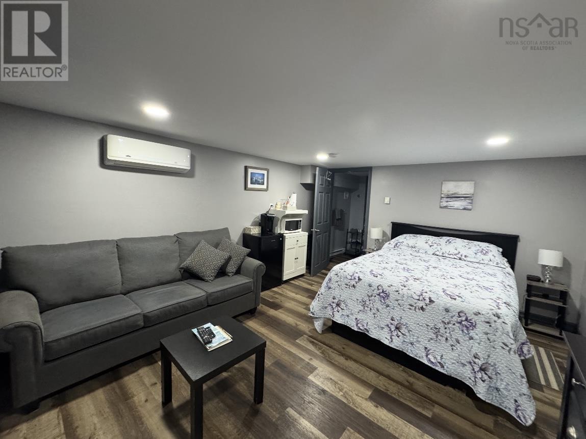 15403 Cabot Trail, Chéticamp, Nova Scotia  B0E 1H0 - Photo 13 - 202527304