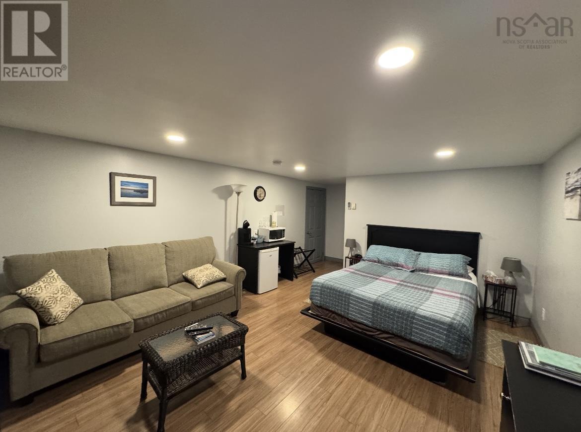 15403 Cabot Trail, Chéticamp, Nova Scotia  B0E 1H0 - Photo 15 - 202527304