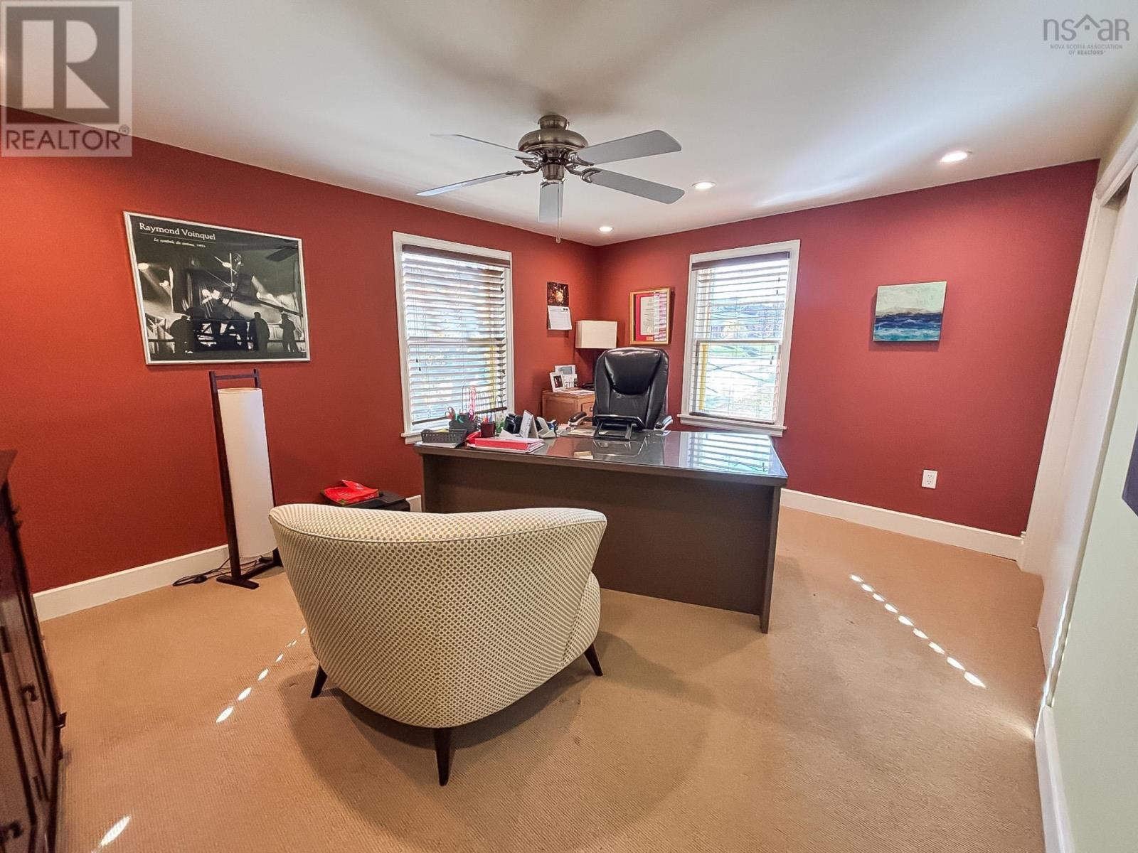 180 Dufferin Street, Bridgewater, Nova Scotia  B4V 2G7 - Photo 14 - 202527381