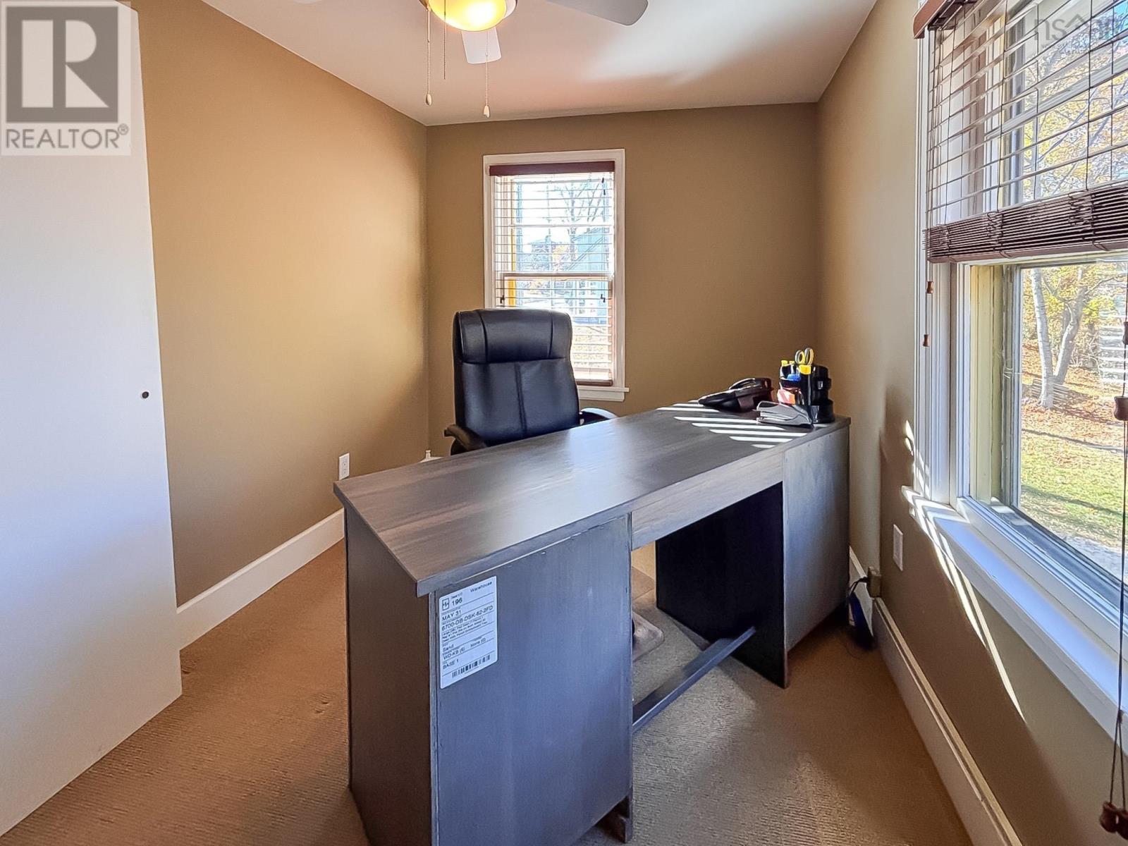 180 Dufferin Street, Bridgewater, Nova Scotia  B4V 2G7 - Photo 16 - 202527381