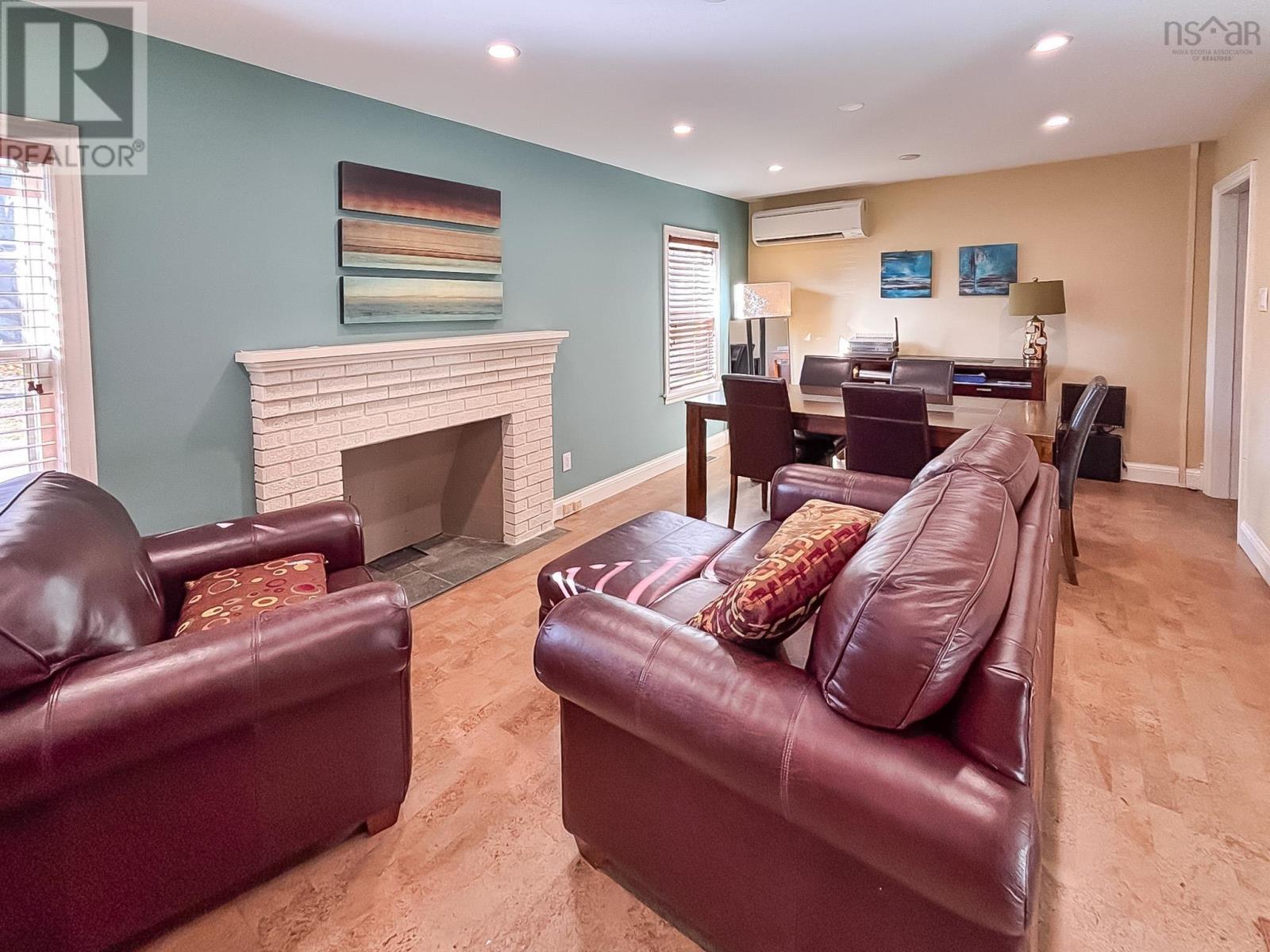 180 Dufferin Street, Bridgewater, Nova Scotia  B4V 2G7 - Photo 6 - 202527381