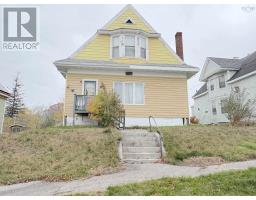 142 Mowatt Street, shelburne, Nova Scotia