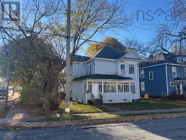 53 Spring Street, Amherst, Nova Scotia  B4H 1S3 - Photo 2 - 202527476
