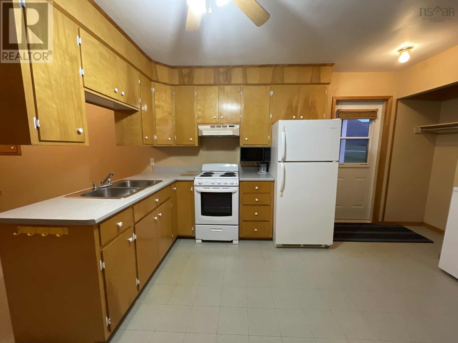 13763 Cabot Trail, Point Cross, Nova Scotia  B0E 1H0 - Photo 25 - 202527566