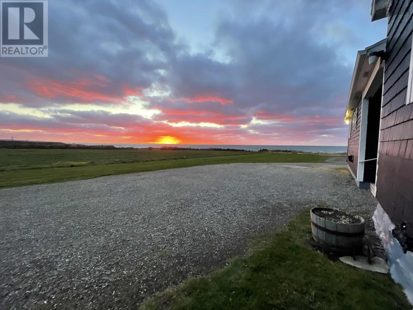 13763 Cabot Trail, Point Cross, Nova Scotia  B0E 1H0 - Photo 3 - 202527566