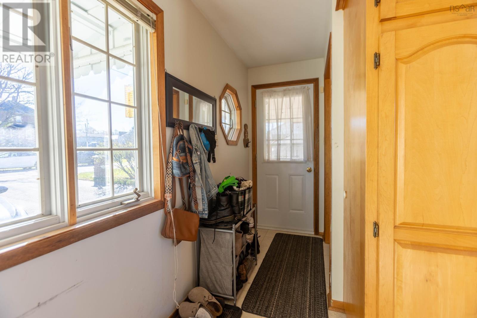 67 Charles Street, Amherst, Nova Scotia  B4H 3P9 - Photo 8 - 202527585