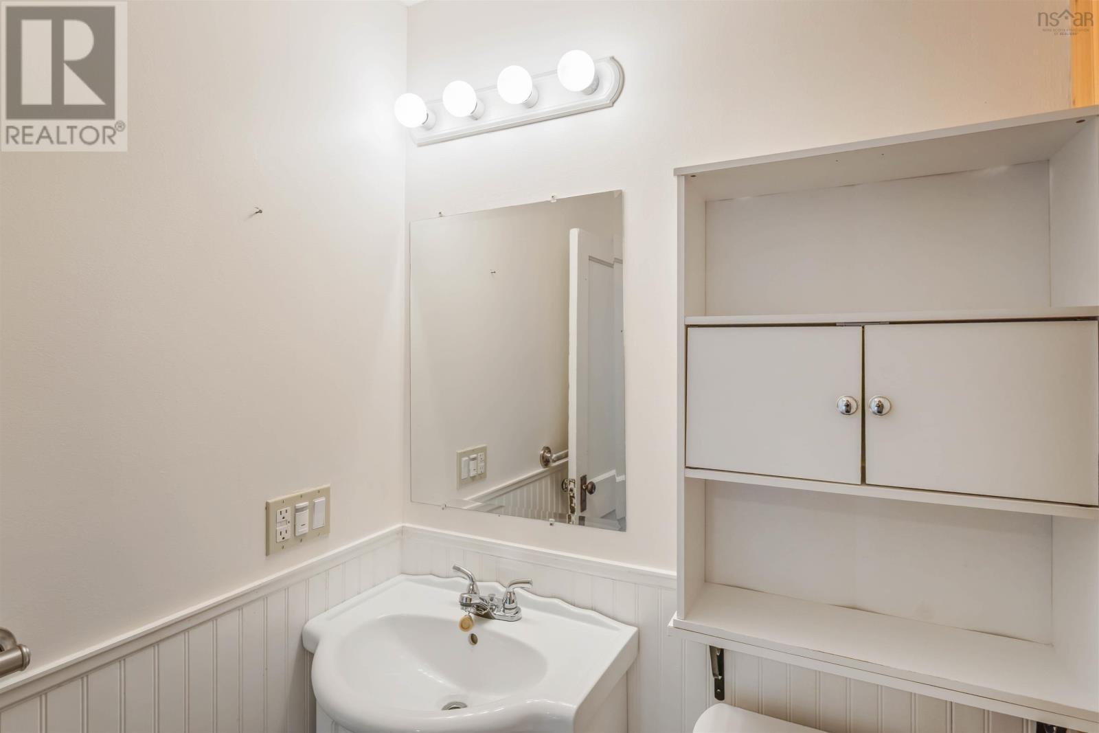 8911 Commercial Street, New Minas, Nova Scotia  B4N 3E1 - Photo 24 - 202527621