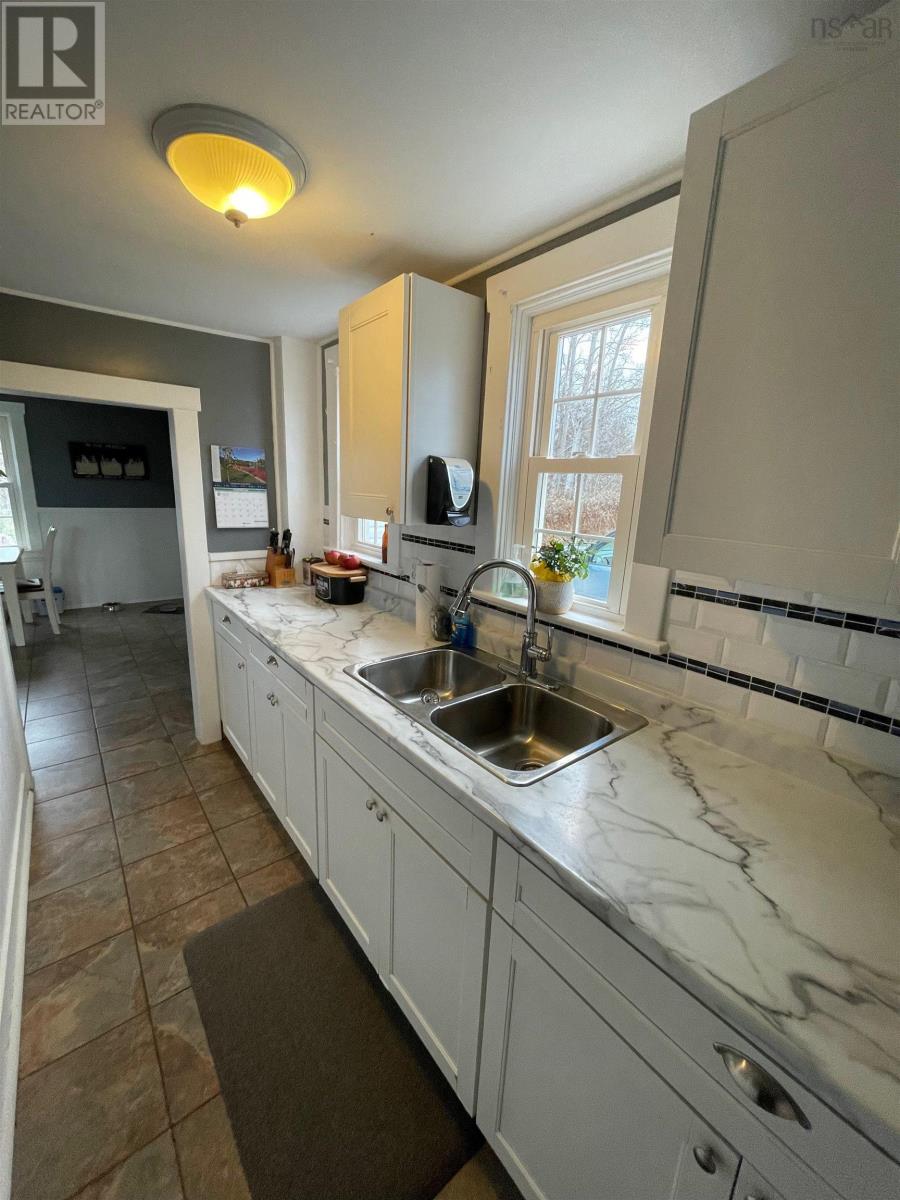 412 Meadows Road, Sydney Forks, Nova Scotia  B1L 1A8 - Photo 11 - 202527688