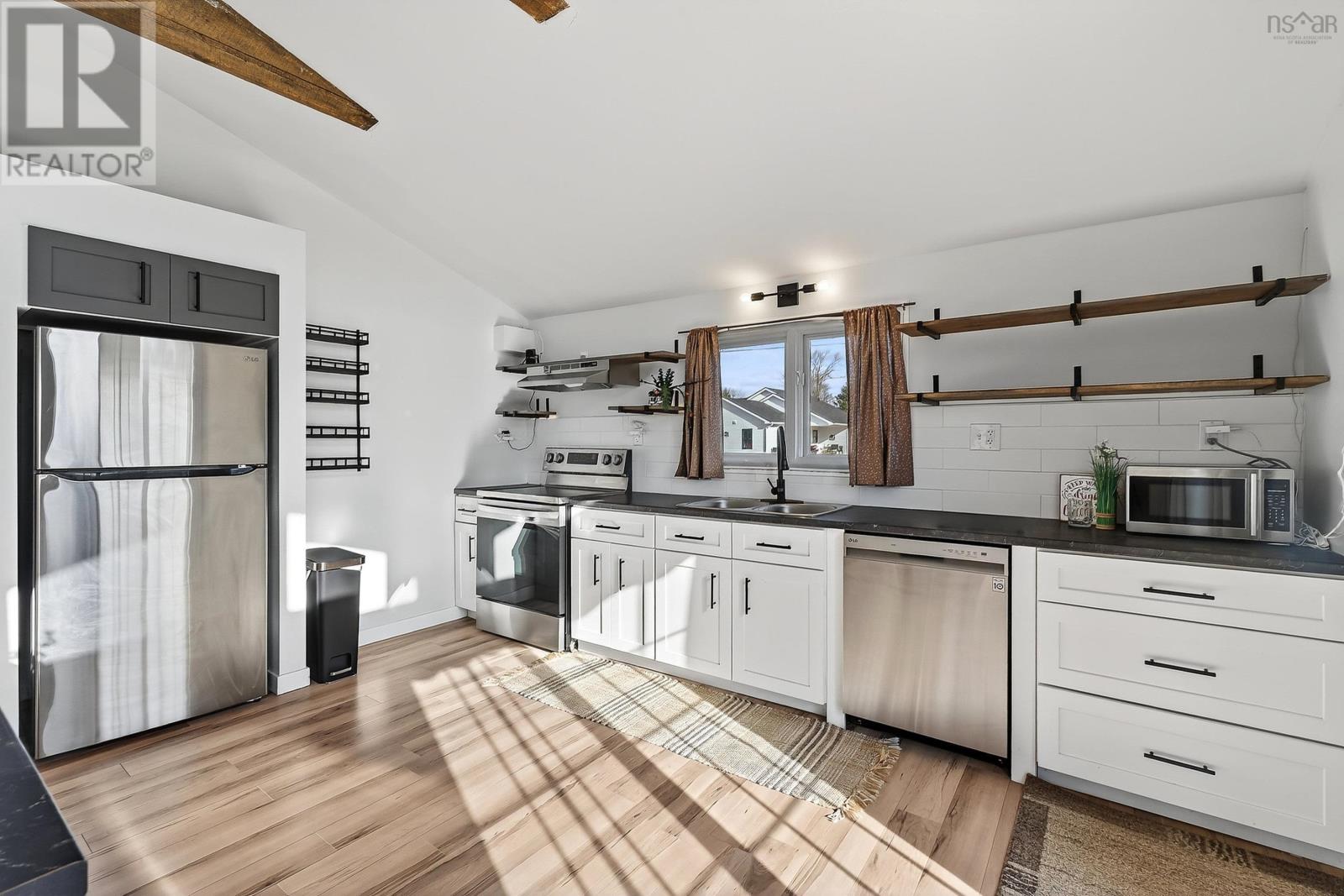 4236 Highway 14, Windsor Forks, Nova Scotia  B0N 2T0 - Photo 18 - 202527690