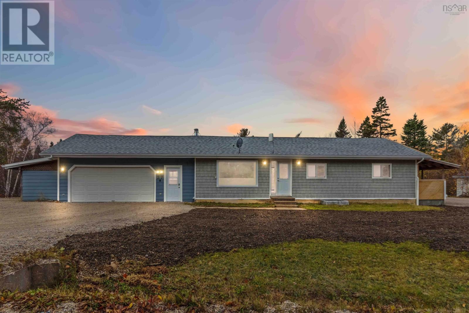 27 Countway Road, Chester Basin, Nova Scotia  B0J 1K0 - Photo 2 - 202527742