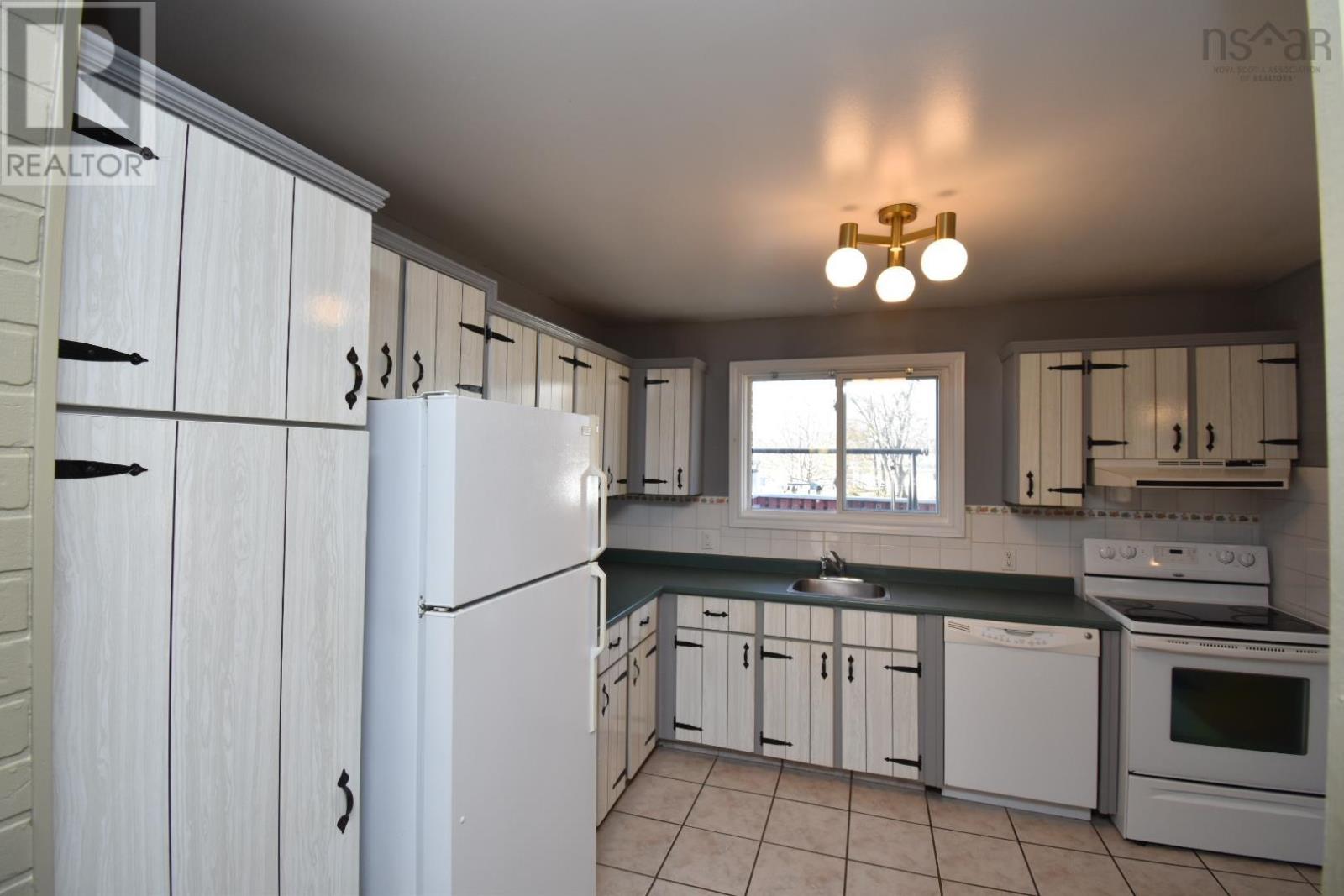 159 Johnson Crescent, Lower Sackville, Nova Scotia  B4C 1X4 - Photo 14 - 202527807