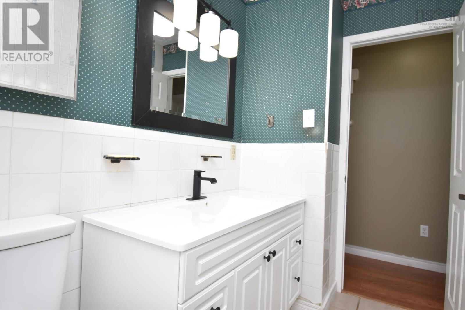 159 Johnson Crescent, Lower Sackville, Nova Scotia  B4C 1X4 - Photo 17 - 202527807