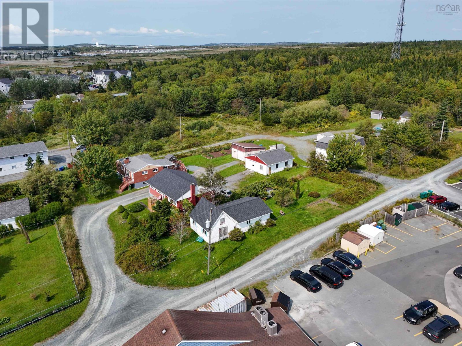 20 Silvers Lane, Eastern Passage, Nova Scotia  B3G 1M4 - Photo 2 - 202527851