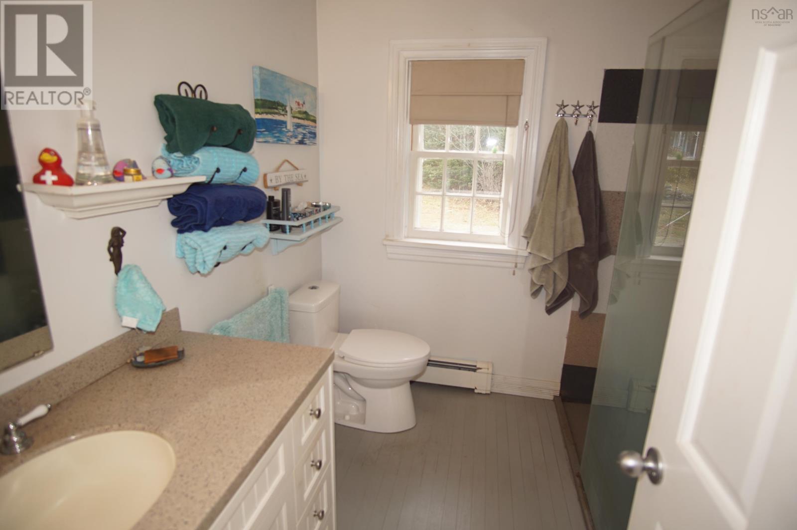 258 Bells Point Road, Port Mouton, Nova Scotia  B0T 1T0 - Photo 31 - 202527856