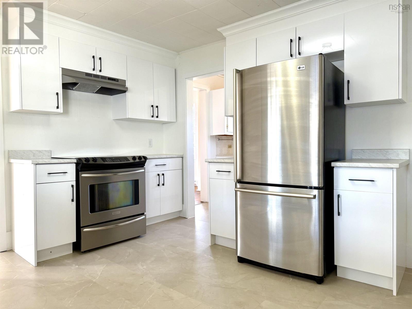 190 Church Street, Amherst, Nova Scotia  B4H 3C6 - Photo 11 - 202527895