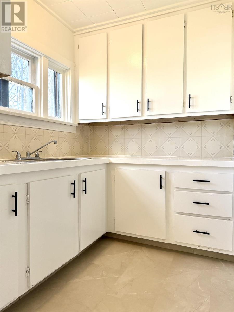 190 Church Street, Amherst, Nova Scotia  B4H 3C6 - Photo 18 - 202527895