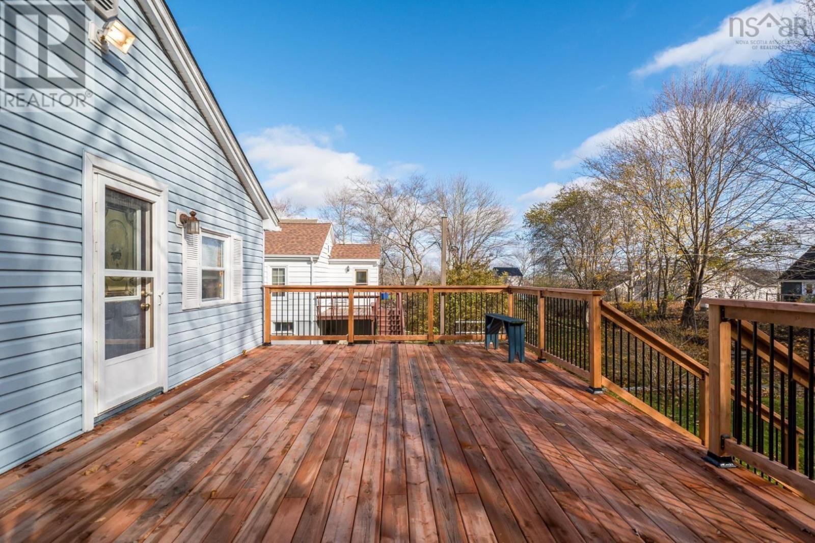 50 Forest Hill Drive, Halifax, Nova Scotia  B3M 1X5 - Photo 38 - 202527897