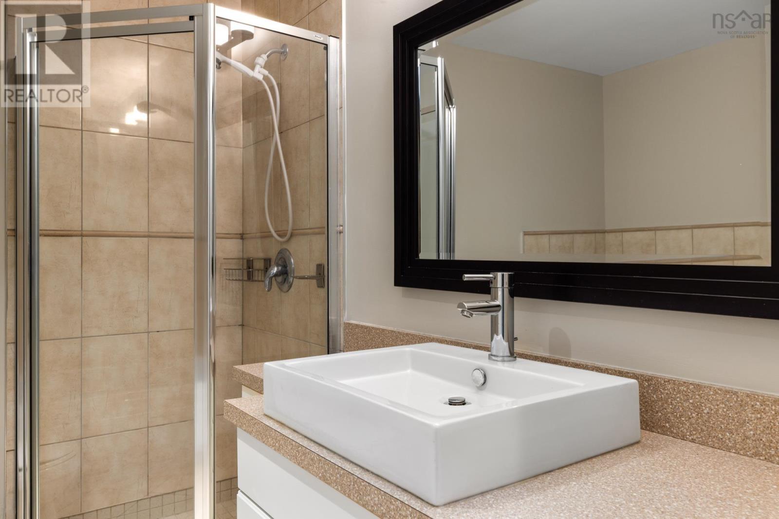 813 1550 Dresden Row, Halifax, Nova Scotia  B3J 4A2 - Photo 5 - 202527956
