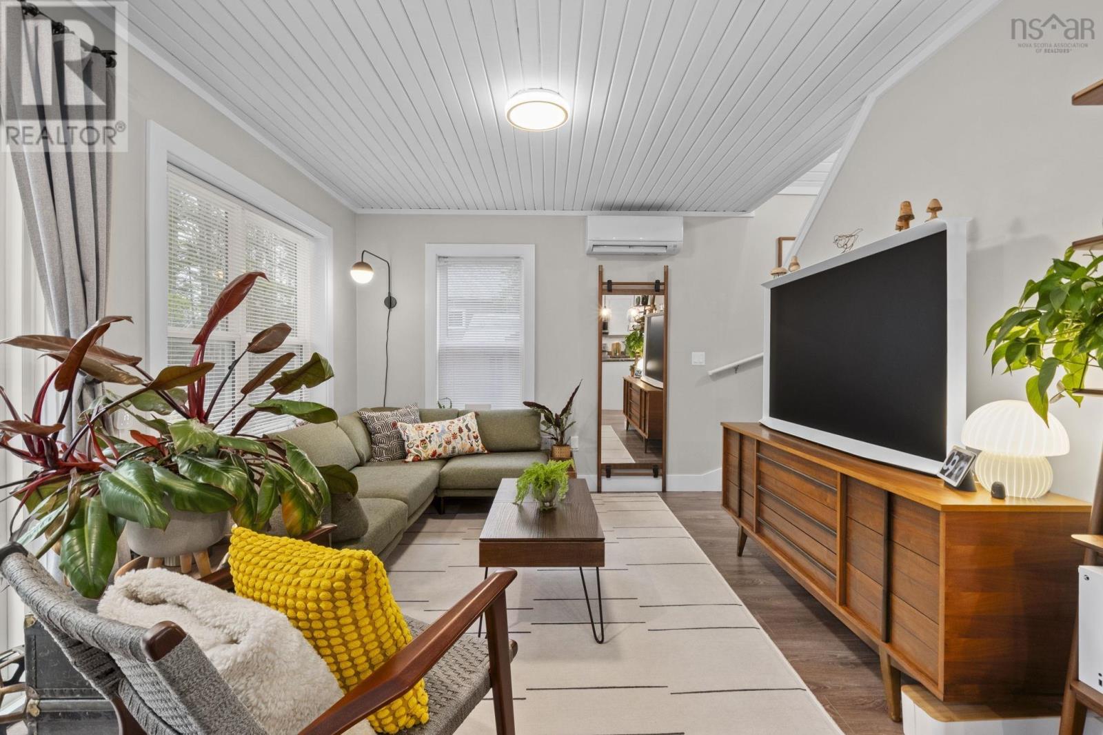 273 Meek Arm Trail, Mount Uniacke, Nova Scotia  B0N 1Z0 - Photo 13 - 202527977