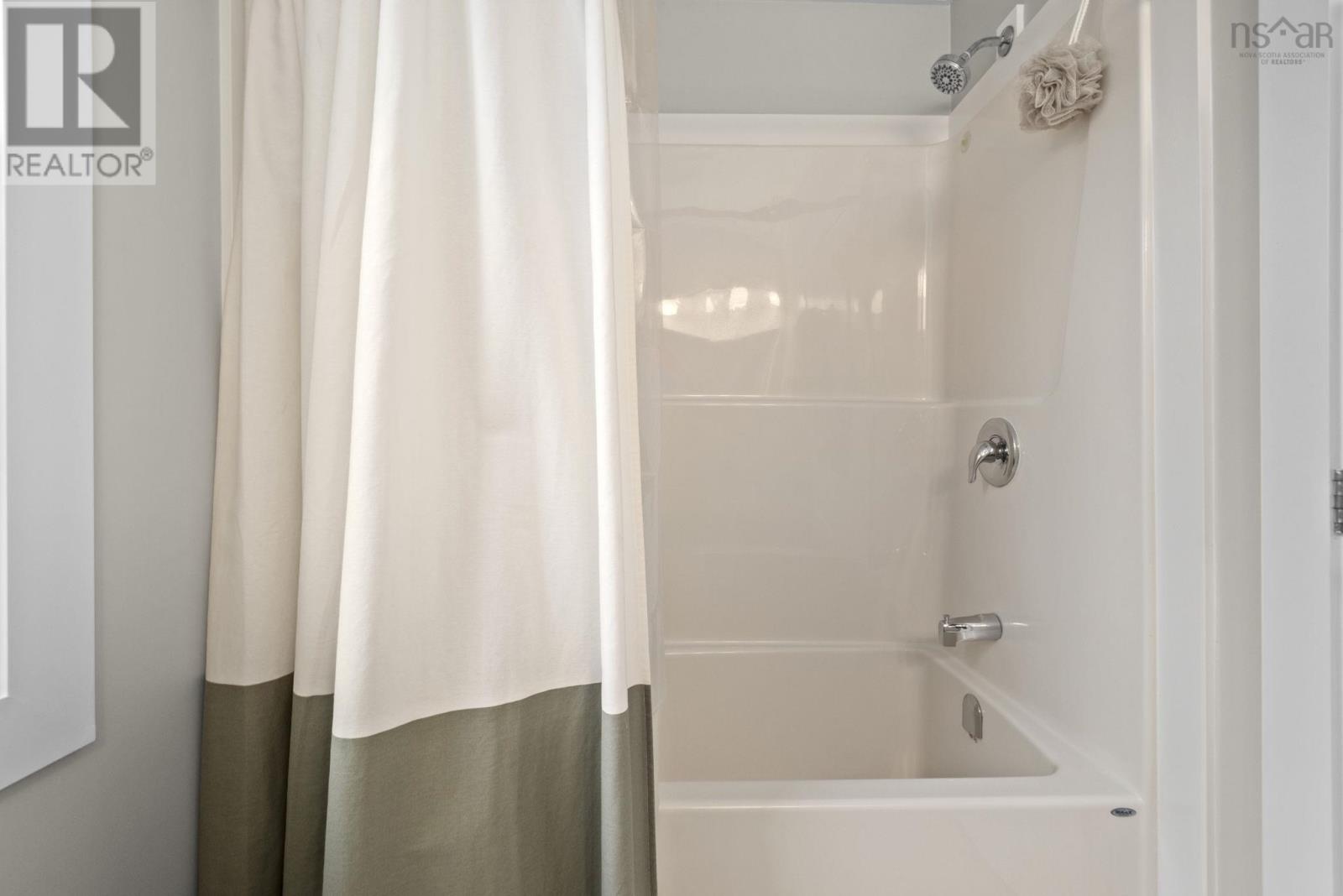 273 Meek Arm Trail, Mount Uniacke, Nova Scotia  B0N 1Z0 - Photo 27 - 202527977