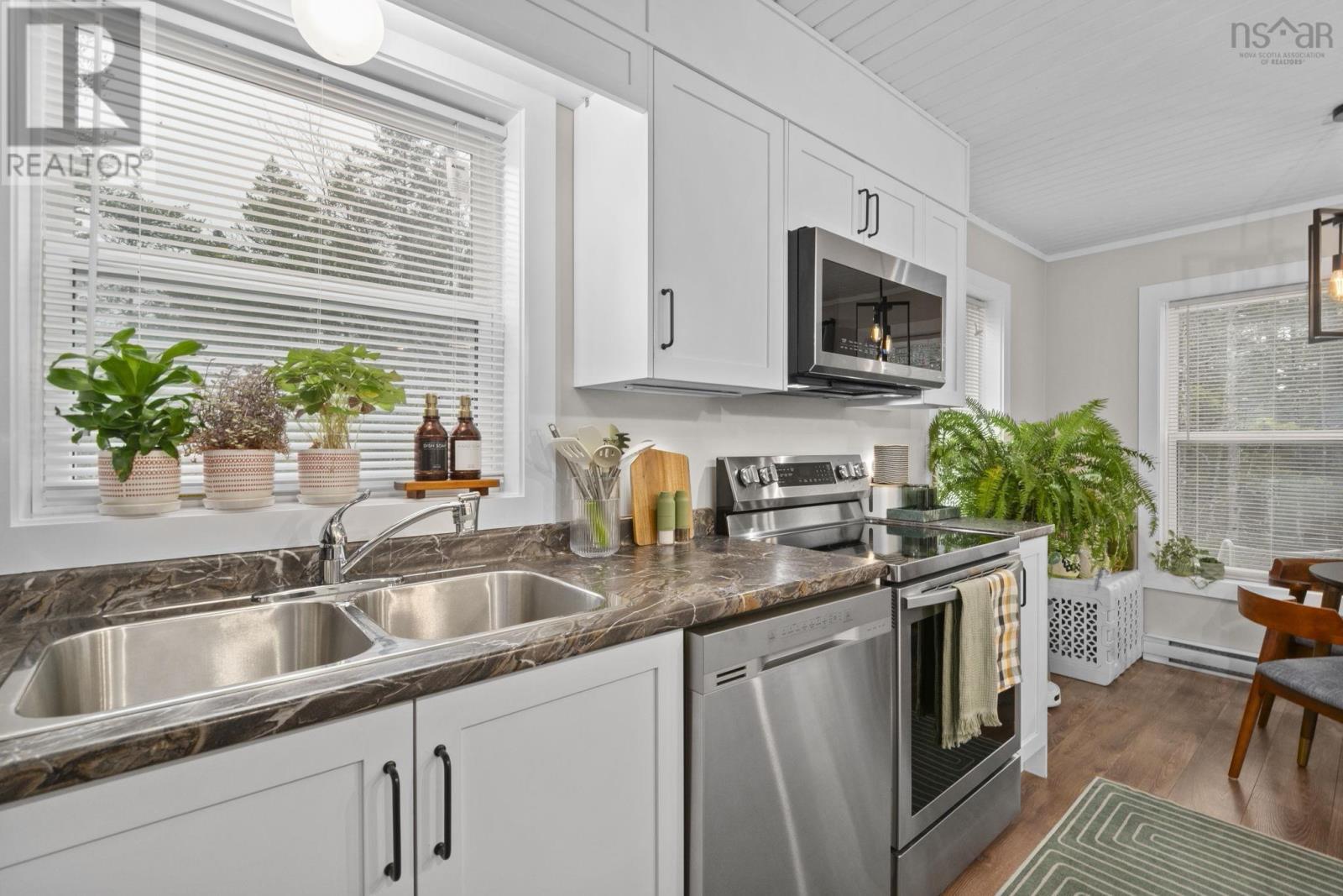 273 Meek Arm Trail, Mount Uniacke, Nova Scotia  B0N 1Z0 - Photo 5 - 202527977