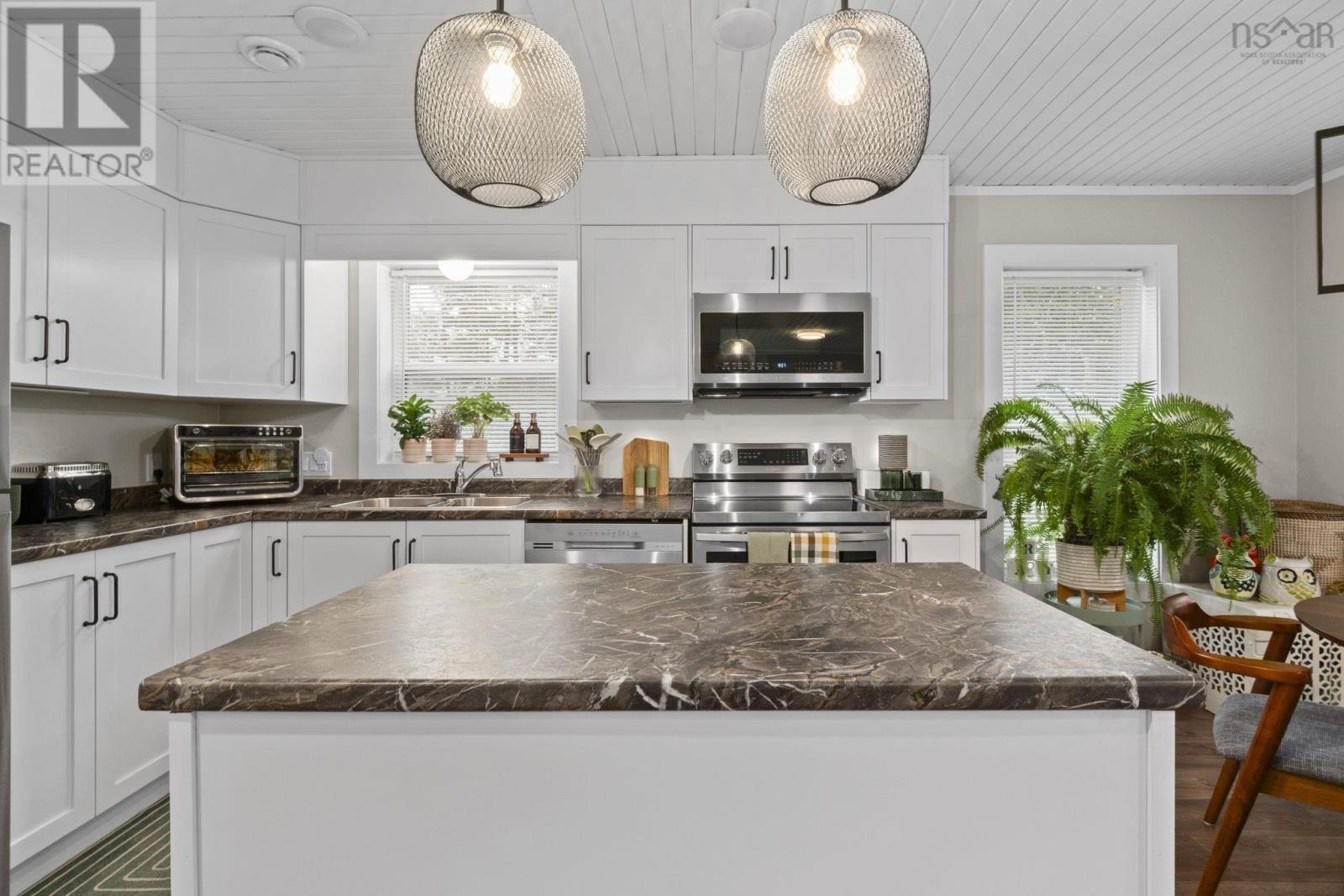 273 Meek Arm Trail, Mount Uniacke, Nova Scotia  B0N 1Z0 - Photo 9 - 202527977