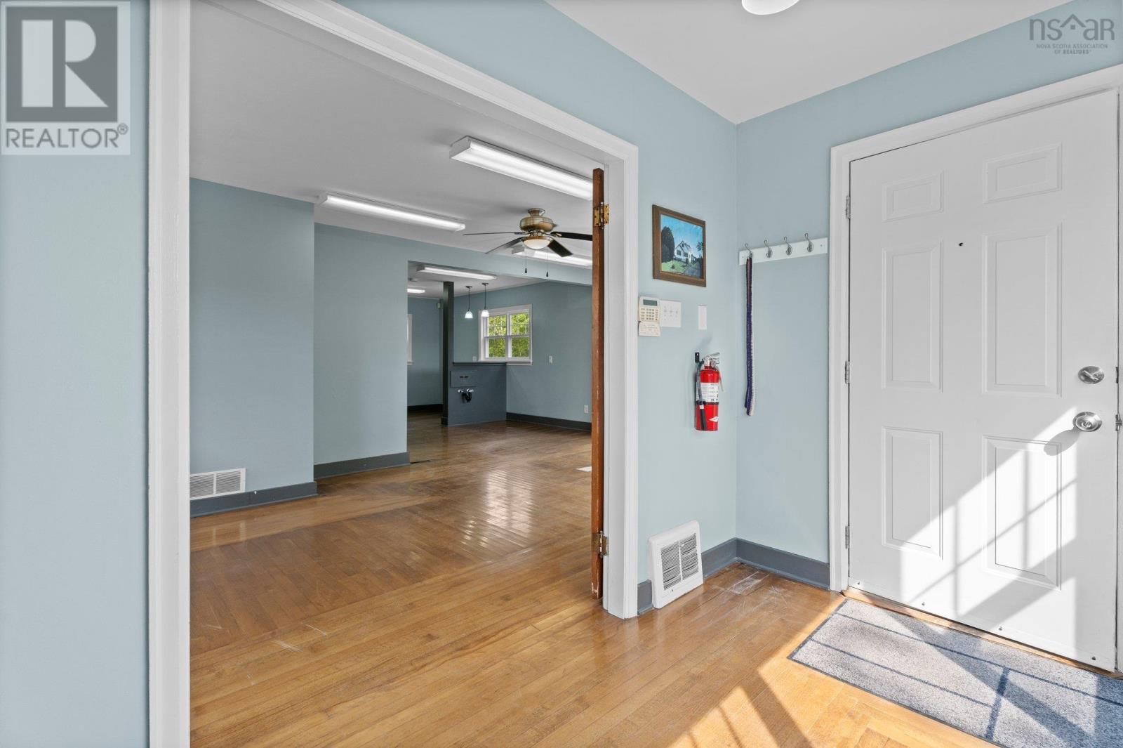 1470 Main Road, Eastern Passage, Nova Scotia  B3G 0E6 - Photo 6 - 202527983