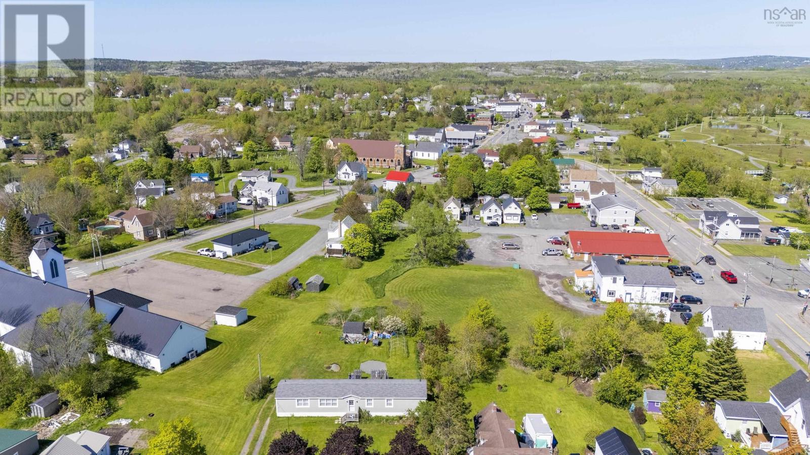 2070 Court Street, Westville, Nova Scotia  B0K 2A0 - Photo 8 - 202527990