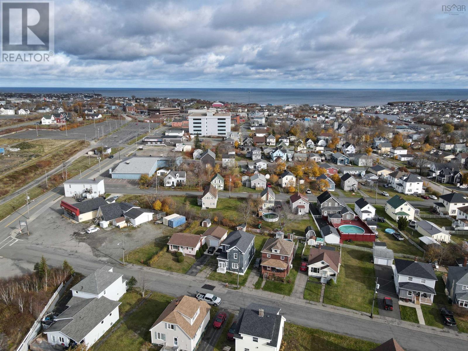 12 Mckenzie Street, Glace Bay, Nova Scotia  B1A 3G3 - Photo 21 - 202528025