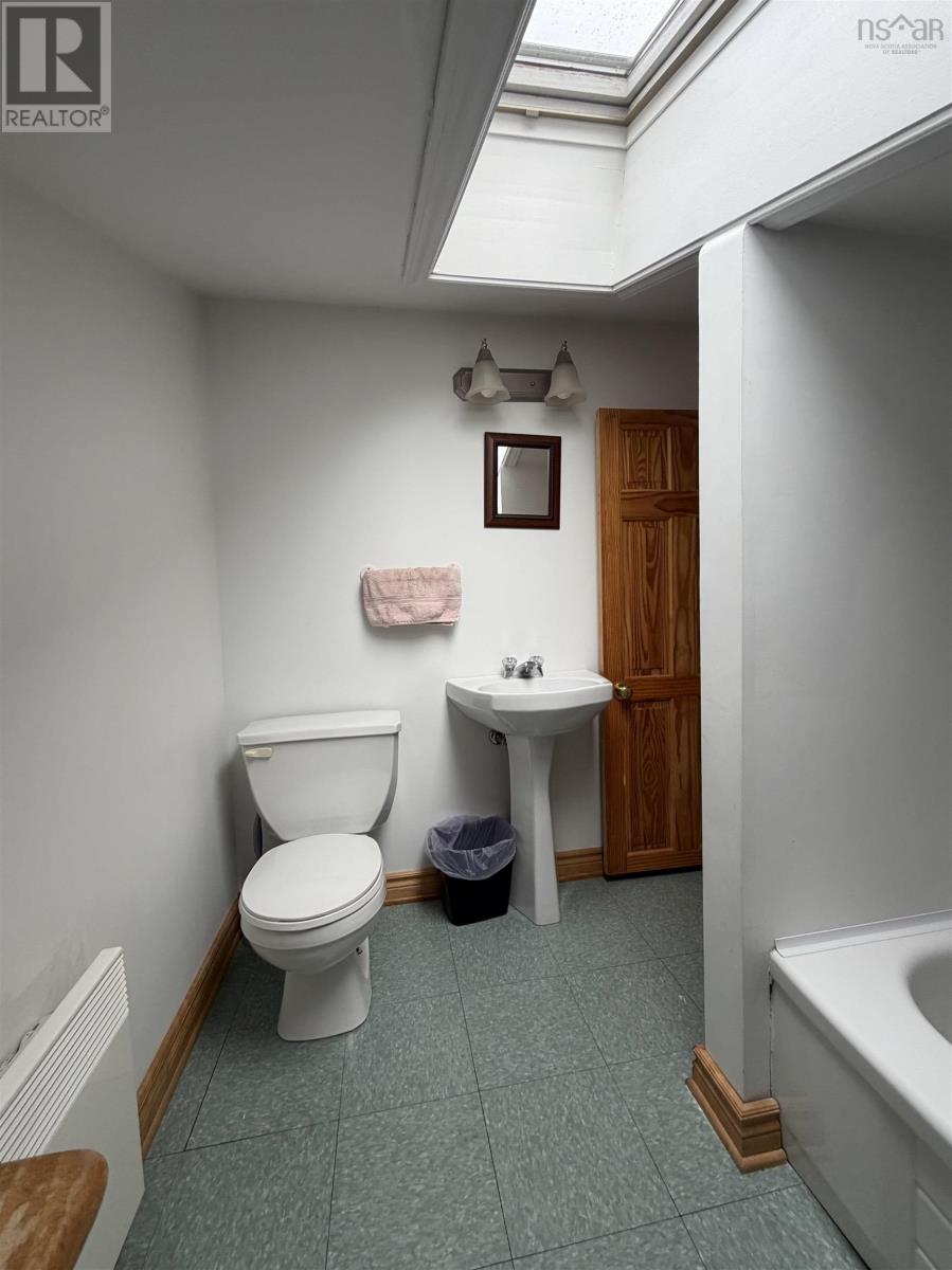 1017 211 Highway, Jordanville, Nova Scotia  B0J 3C0 - Photo 9 - 202528046