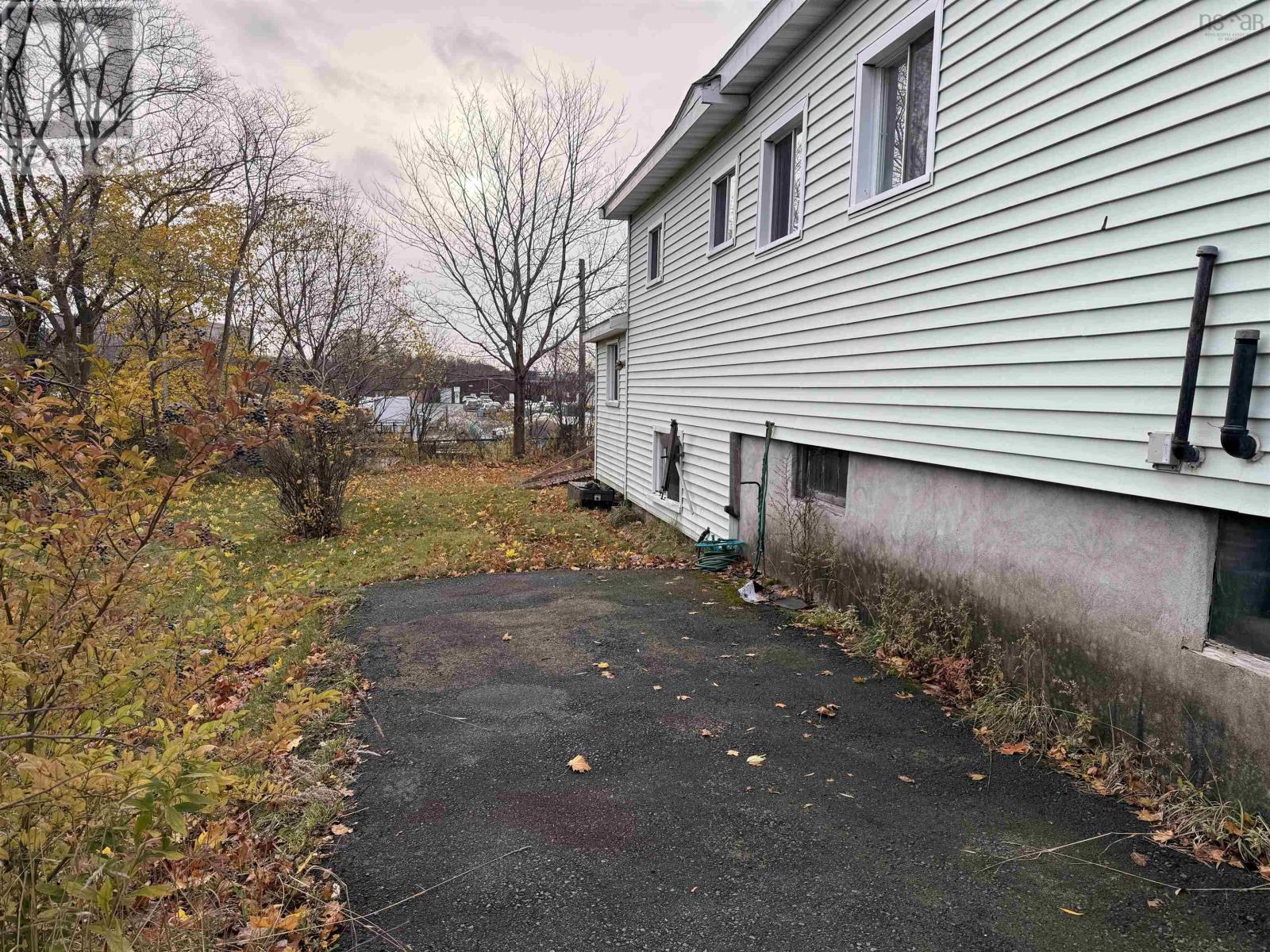 198 Renfrew Street, Dartmouth, Nova Scotia  B2Y 2M5 - Photo 5 - 202528051