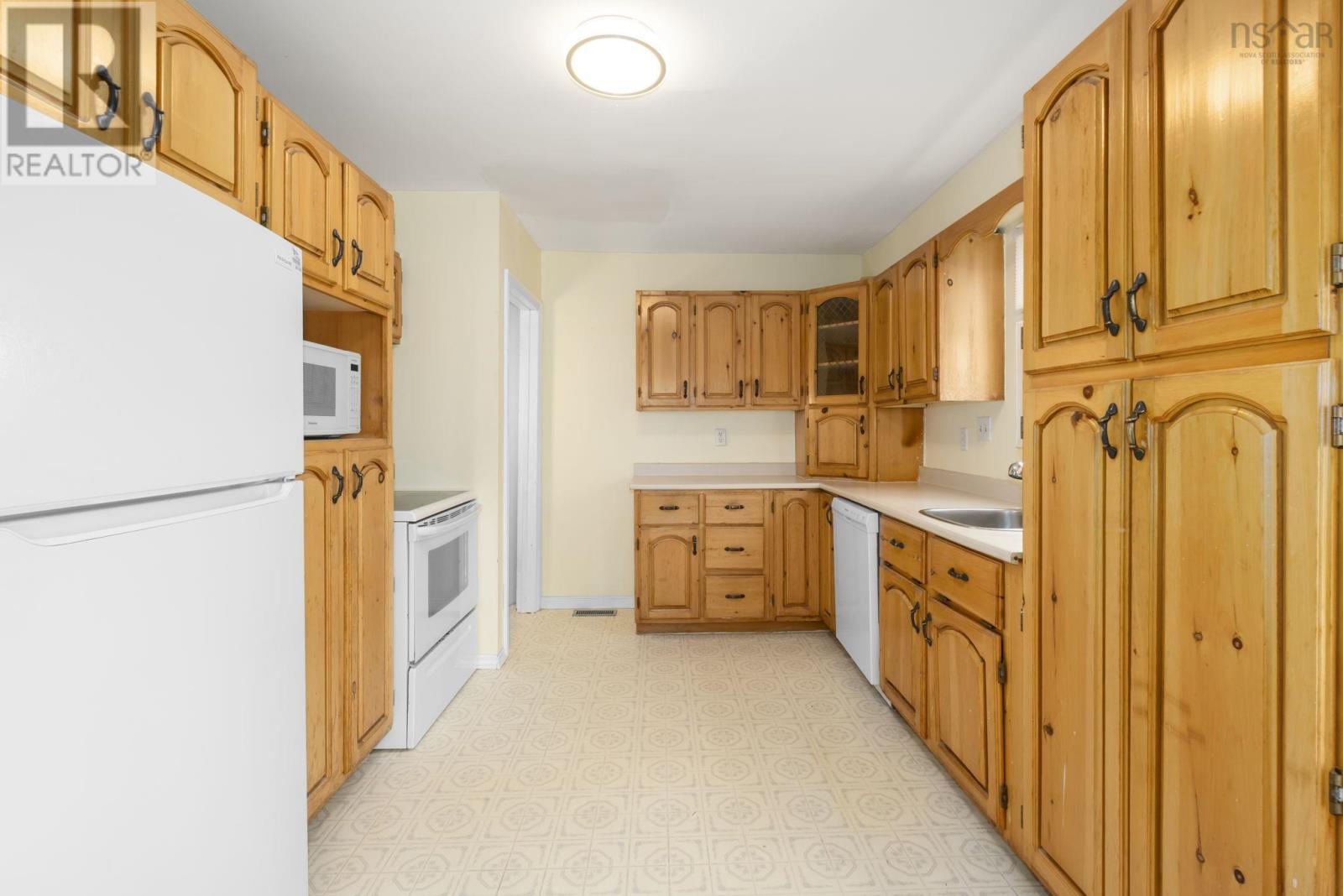 23 Nordic Crescent, Lower Sackville, Nova Scotia  B4C 2E4 - Photo 11 - 202528063