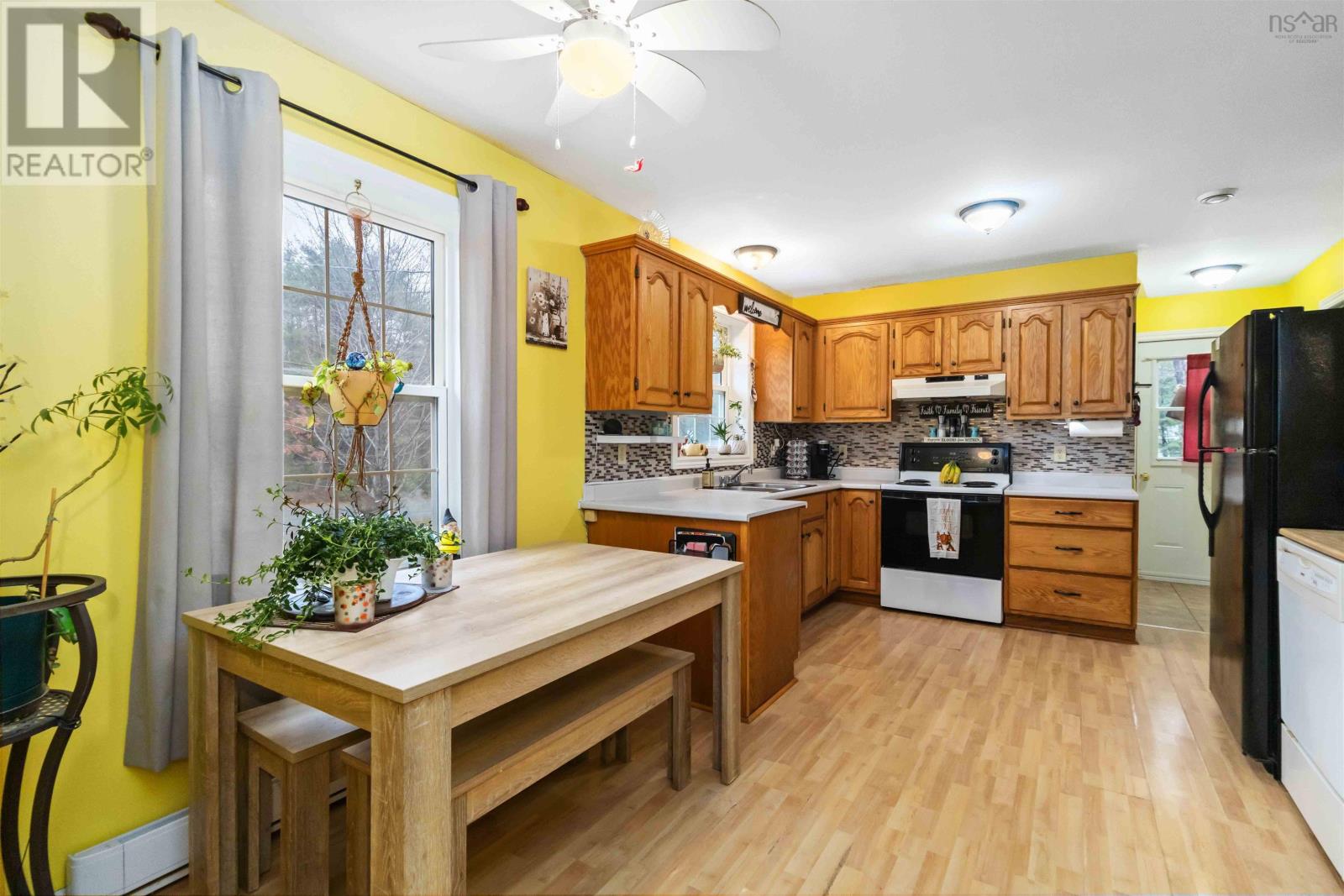 30 Heather Avenue, Dayspring, Nova Scotia  B4V 5S9 - Photo 10 - 202528171