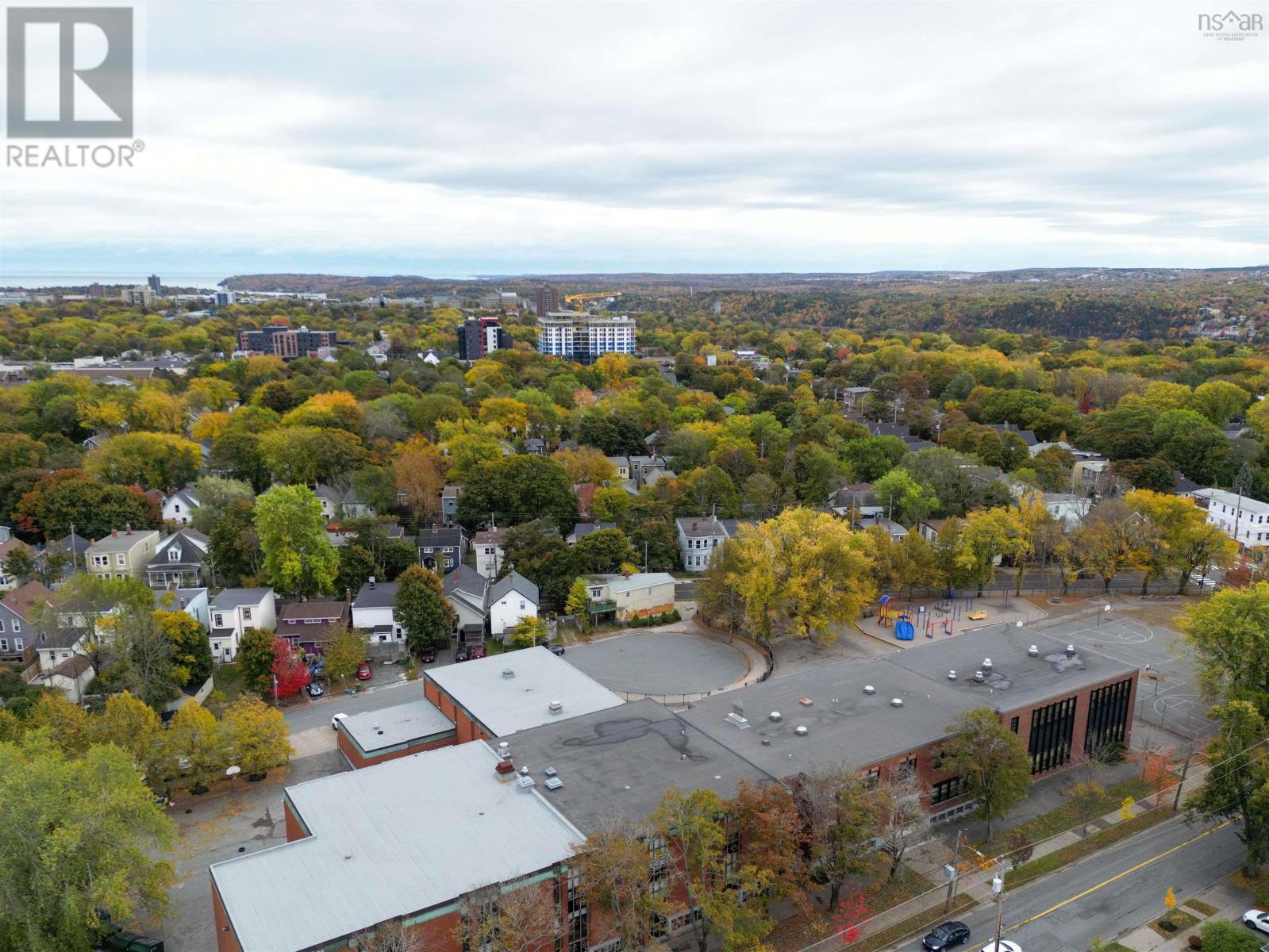 6319 Chebucto Road, Halifax, Nova Scotia  B3L 1K9 - Photo 6 - 202528228