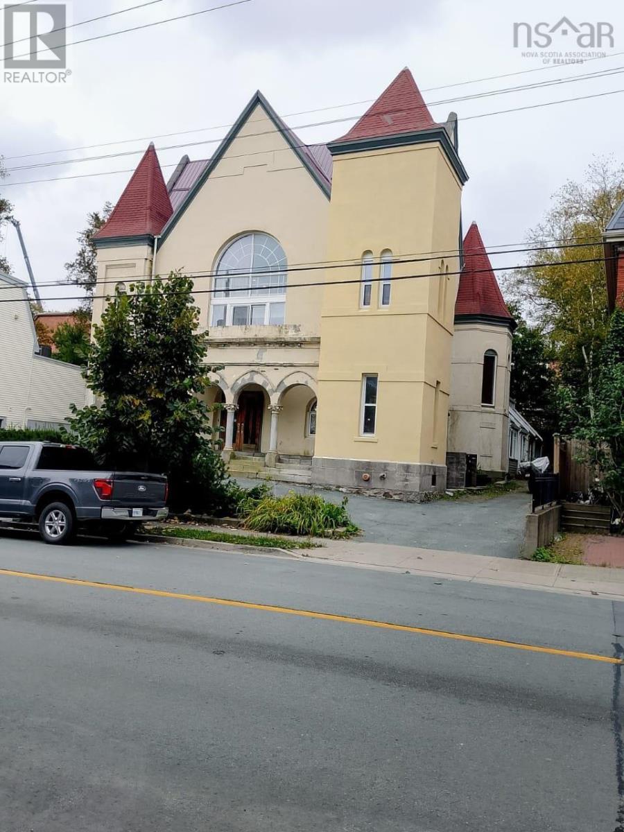 2128 Brunswick Street, Halifax, Nova Scotia  B3K 2Y8 - Photo 2 - 202528258