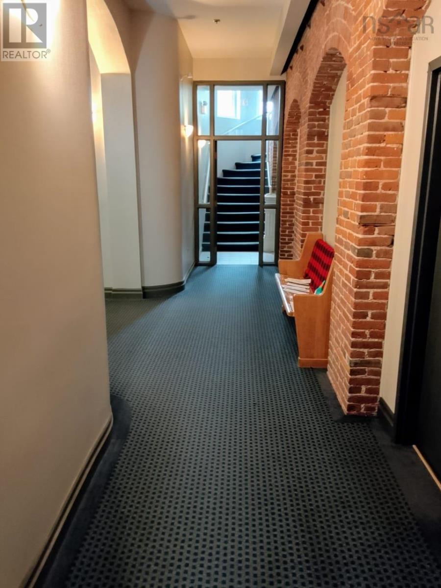 2128 Brunswick Street, Halifax, Nova Scotia  B3K 2Y8 - Photo 6 - 202528258