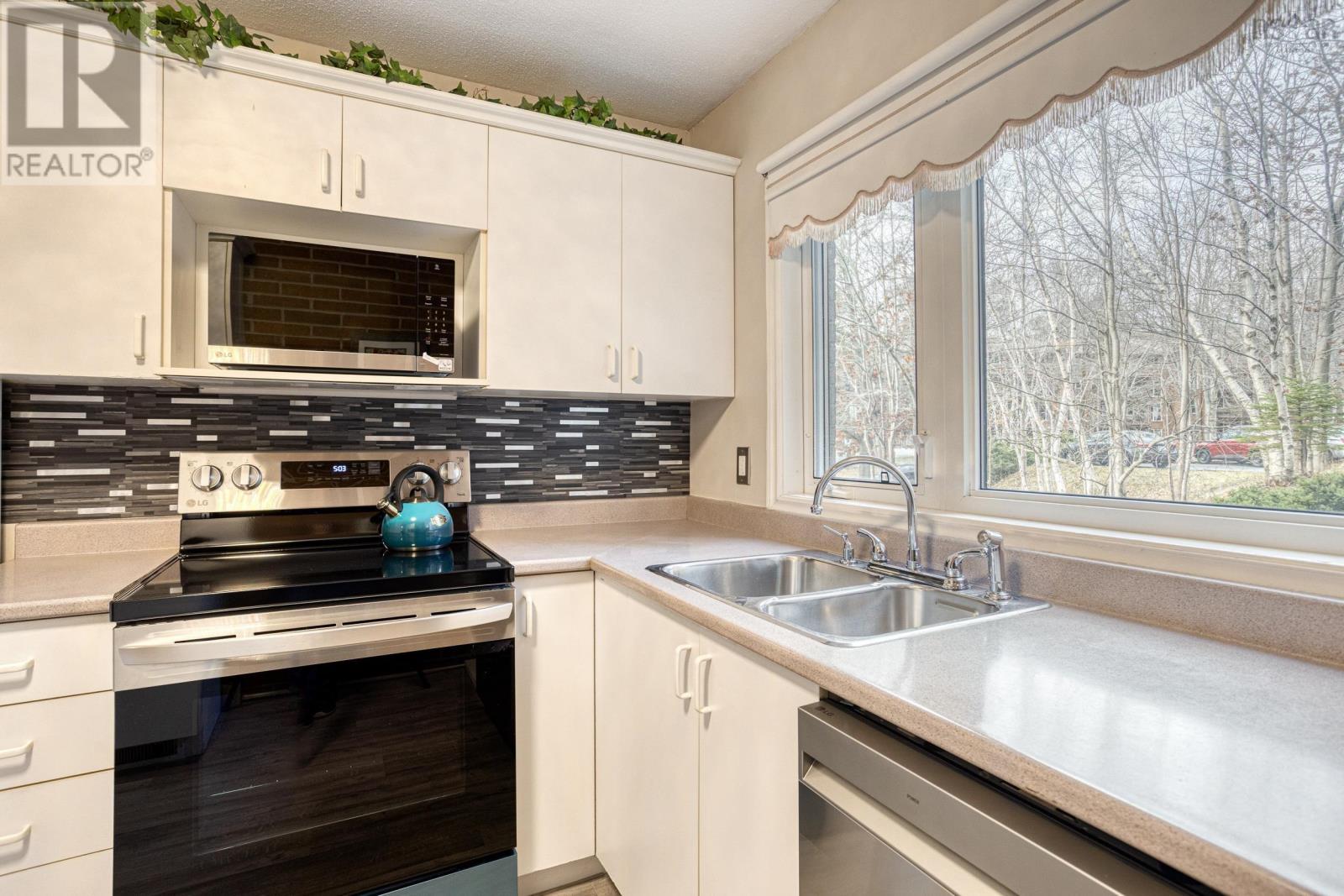 107 26 Brookdale Crescent, Dartmouth, Nova Scotia  B3A 2R5 - Photo 26 - 202528296