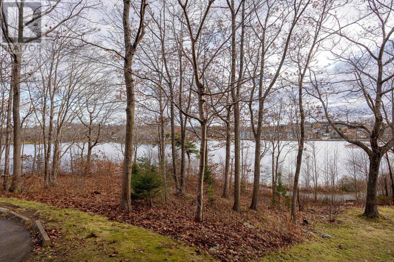 107 26 Brookdale Crescent, Dartmouth, Nova Scotia  B3A 2R5 - Photo 4 - 202528296