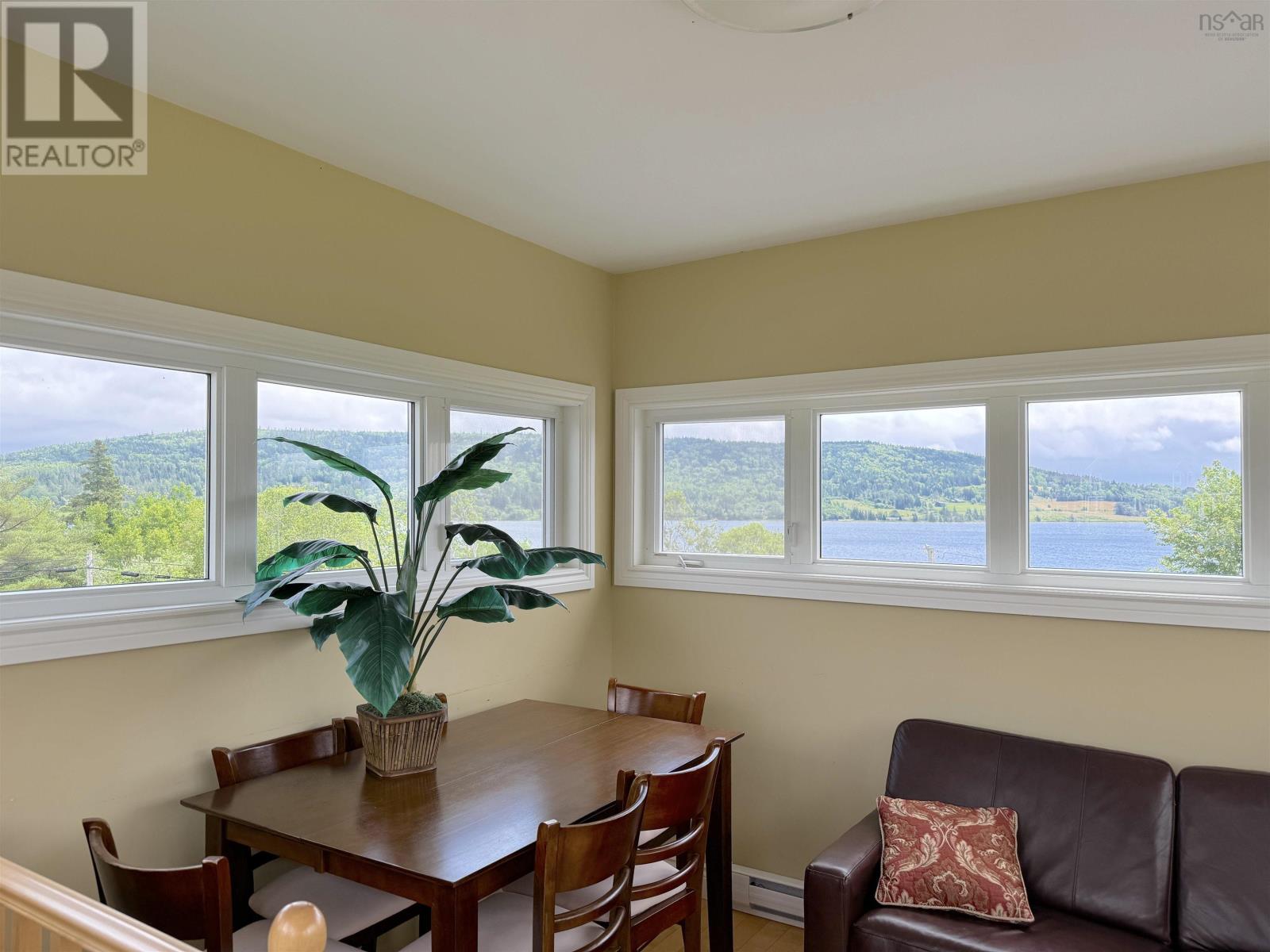 7 Bell Bay Way, Baddeck, Nova Scotia  B0C 1H0 - Photo 18 - 202528336