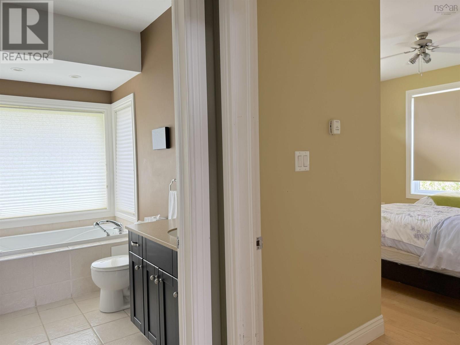 7 Bell Bay Way, Baddeck, Nova Scotia  B0C 1H0 - Photo 27 - 202528336