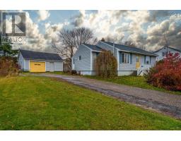 13935 Highway 1, hants border, Nova Scotia