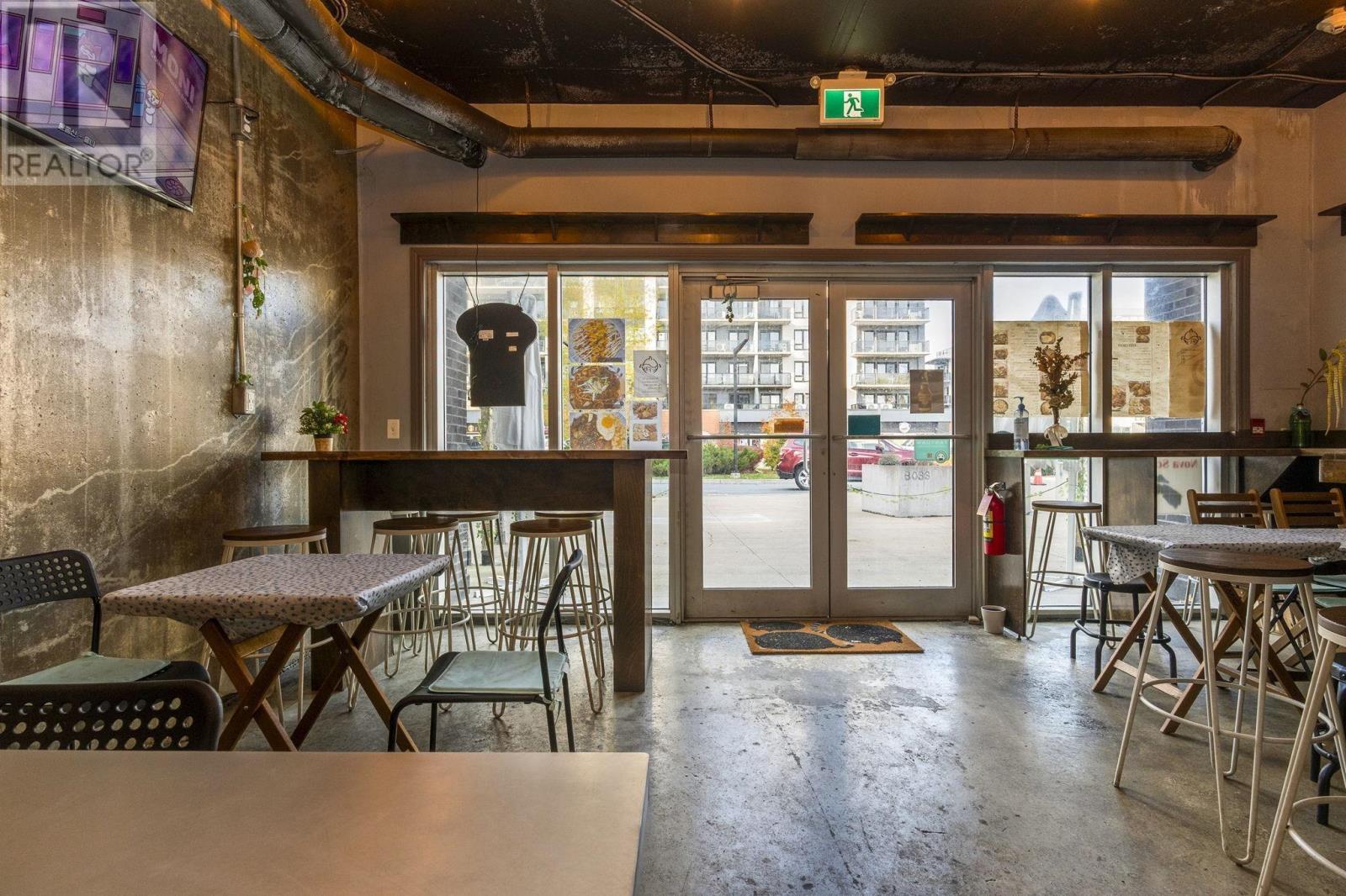 C-11 56 Supreme Court, Halifax, Nova Scotia  B3N 0E6 - Photo 3 - 202528356