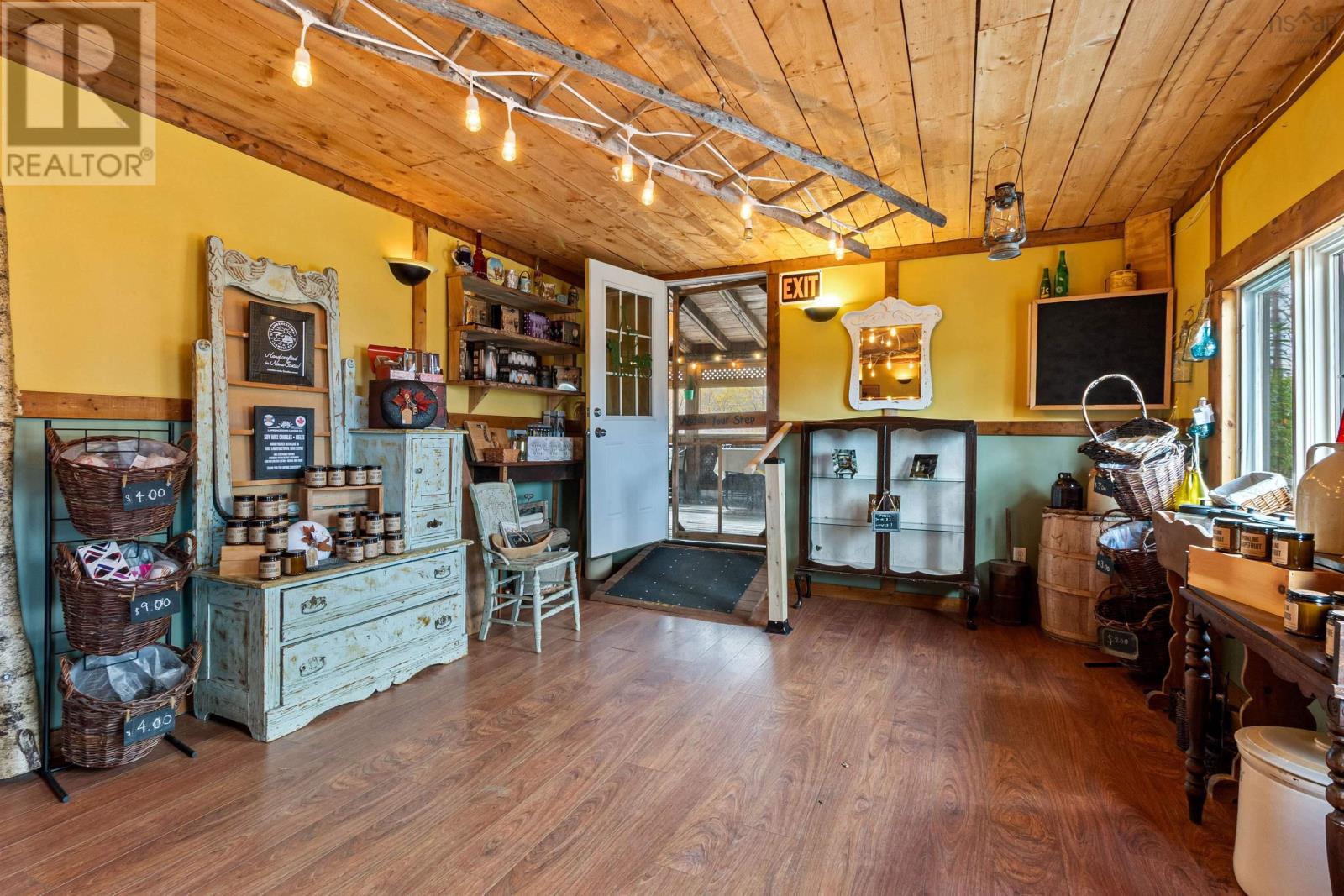 496 Carleton Road, Lawrencetown, Nova Scotia  B0S 1M0 - Photo 13 - 202528357