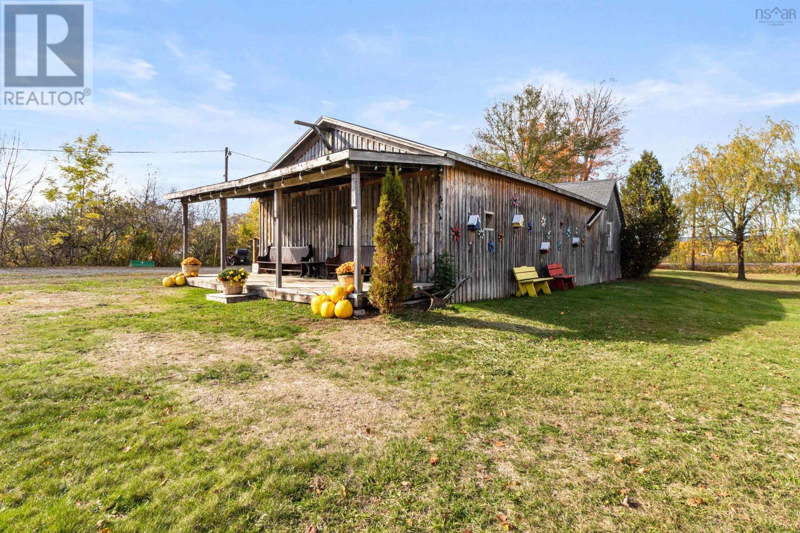 496 Carleton Road, Lawrencetown, Nova Scotia  B0S 1M0 - Photo 20 - 202528357