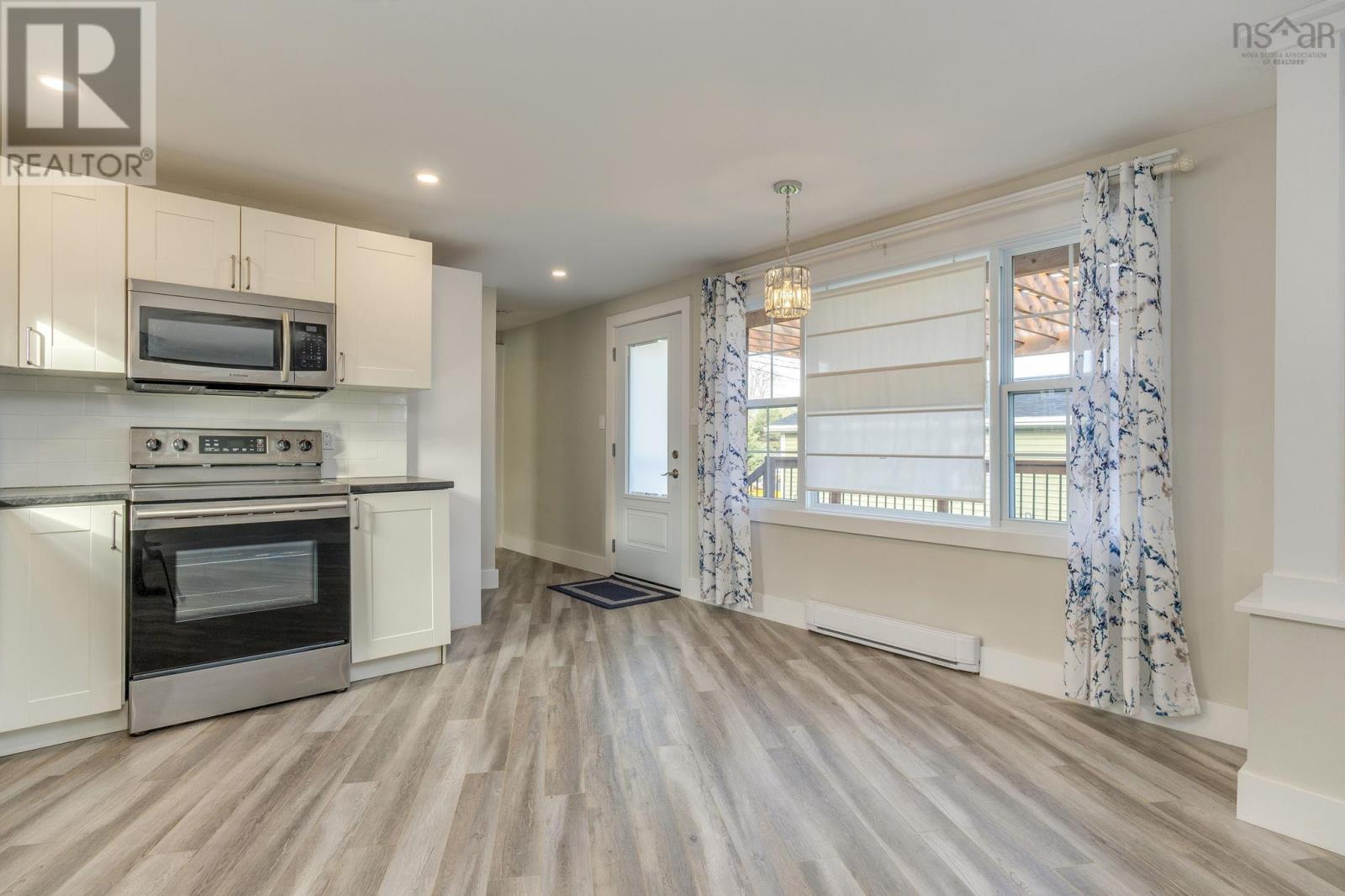 406 Glen Rise Drive, Beaver Bank, Nova Scotia  B4E 1M3 - Photo 8 - 202528364