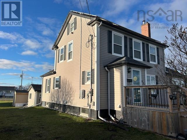 633 King Street, New Waterford, Nova Scotia  B1H 3Z2 - Photo 4 - 202528373