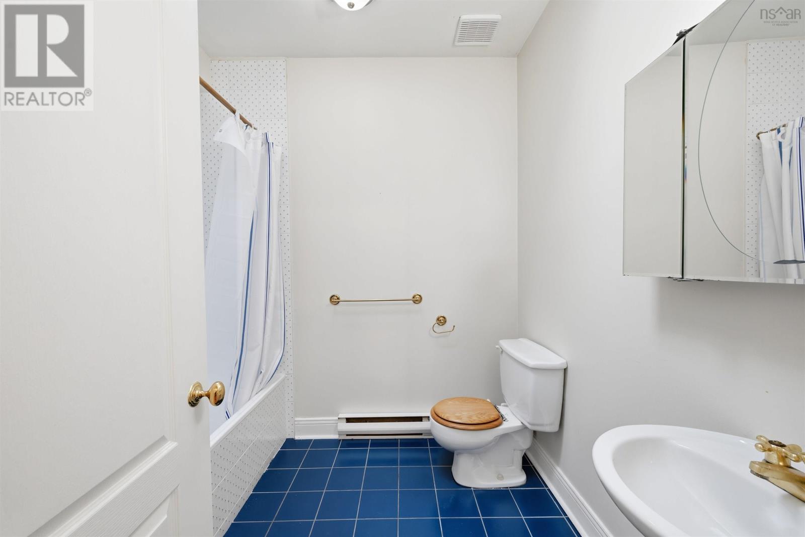 5 1049 South Park Street, Halifax, Nova Scotia  B3H 2W5 - Photo 31 - 202528410